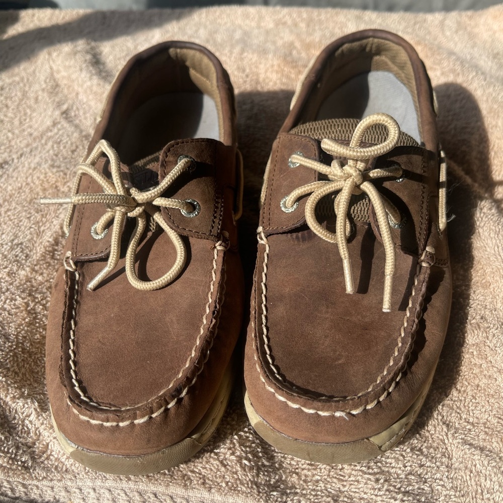 COPY - Women’s size 9 Eastland® Solstice Oxfords boat shoe